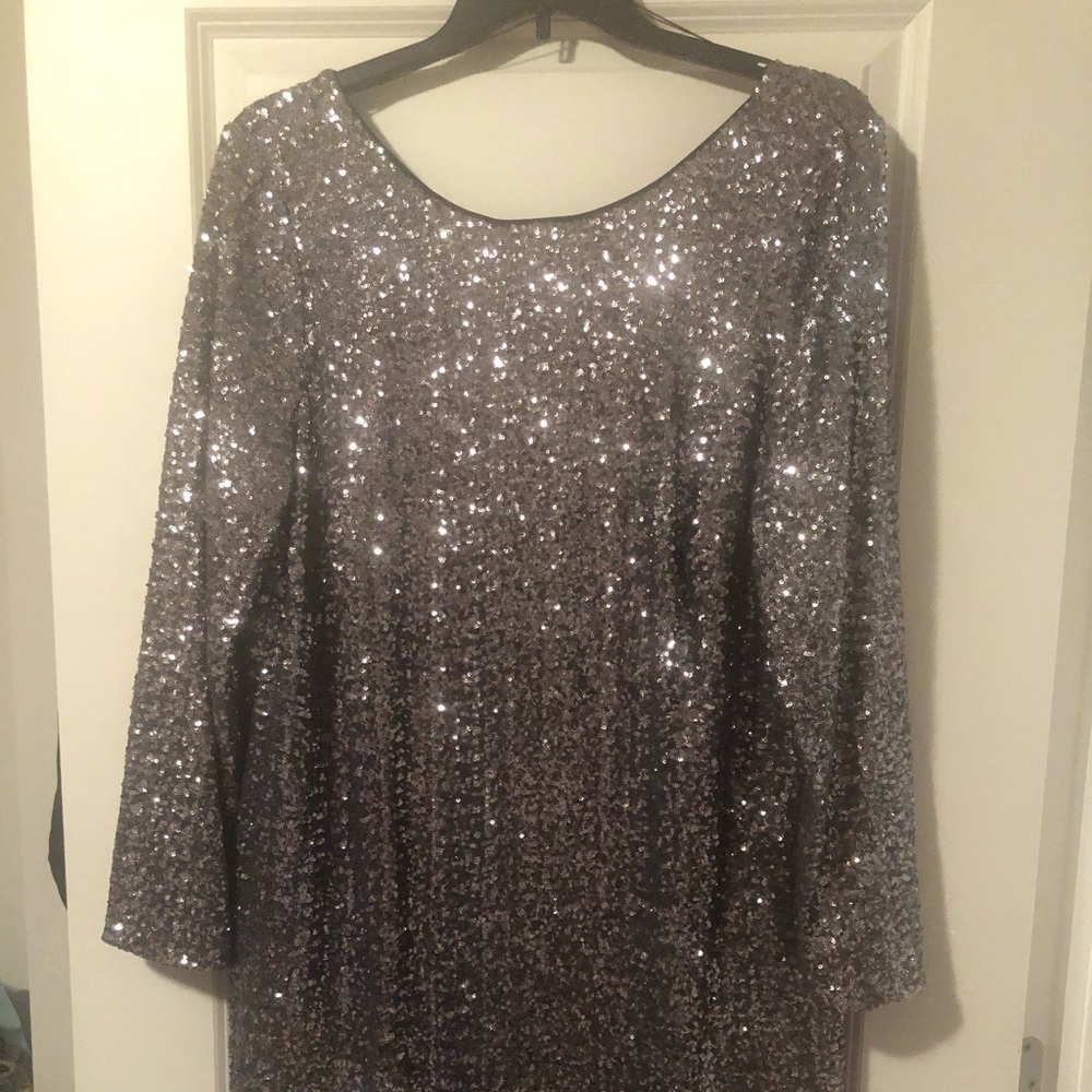 Aidan Mattox fully sequined mini dress